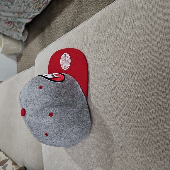 Mitchell and Ness San Francisco 49ers Baseball cap. Wore Once. Excellent Cond. - Picture 2 of 5